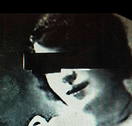 Detail of a piece by Fleur Wickes. Click on the photo to visit her site.